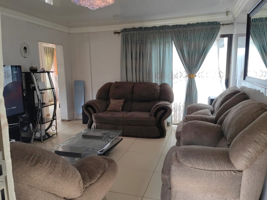 3 Bedroom Property for Sale in Ehrlich Park Free State